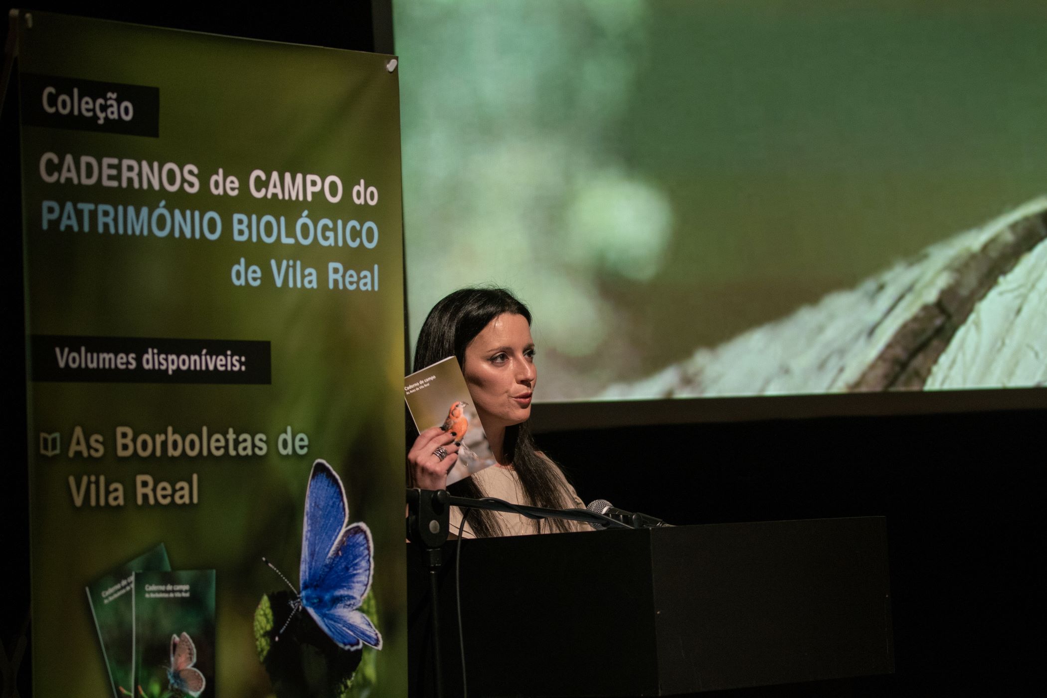 DIA INTERNACIONAL DA AVES MIGRATÓRIAS ASSINALADO COM LANÇAMENTO DO II CADERNO DE CAMPO DA BIODIVERSIDADE  