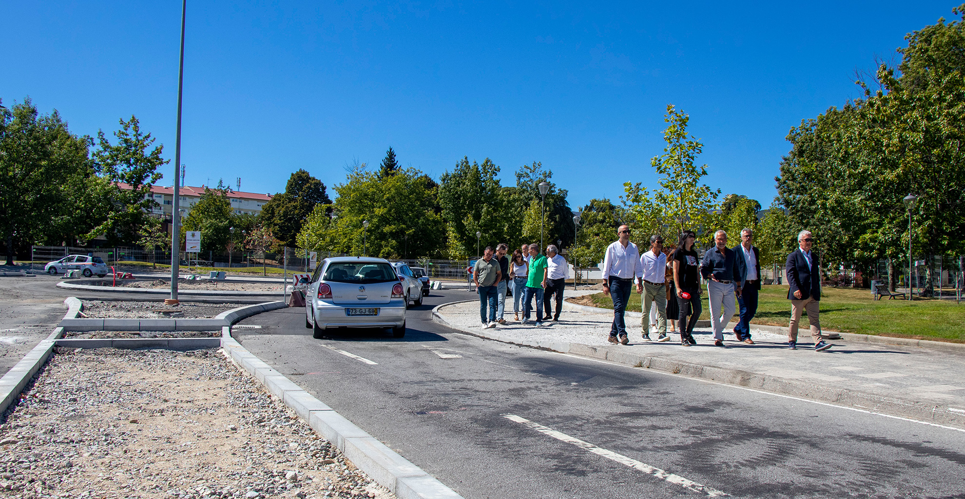 EXECUTIVO VILA-REALENSE VISITOU OBRAS DA ROTUNDA DE SANTA IRIA E AVENIDA REGIMENTO DE INFANTARIA Nº 13 