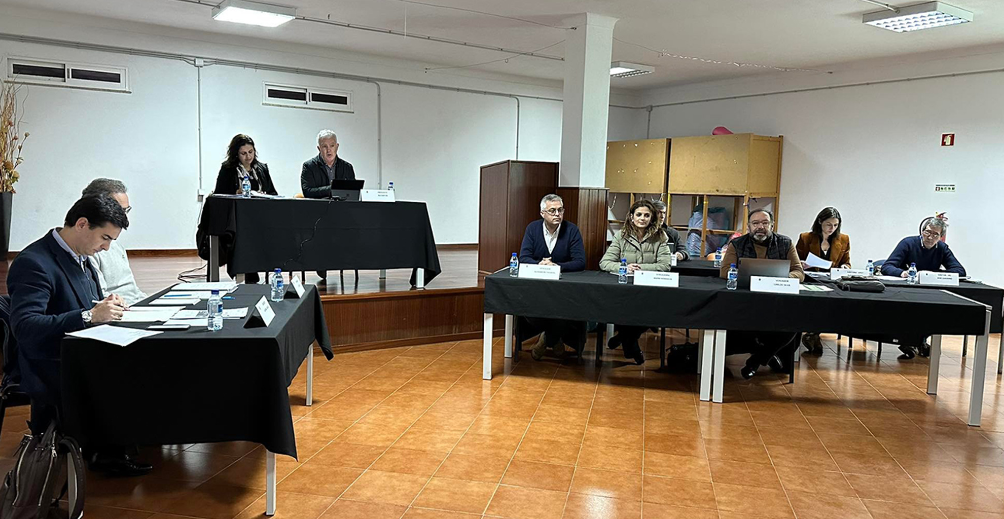 MUNICÍPIO DE VILA REAL RETOMOU AS REUNIÕES DE CÂMARA MUNICIPAL DESCENTRALIZADAS