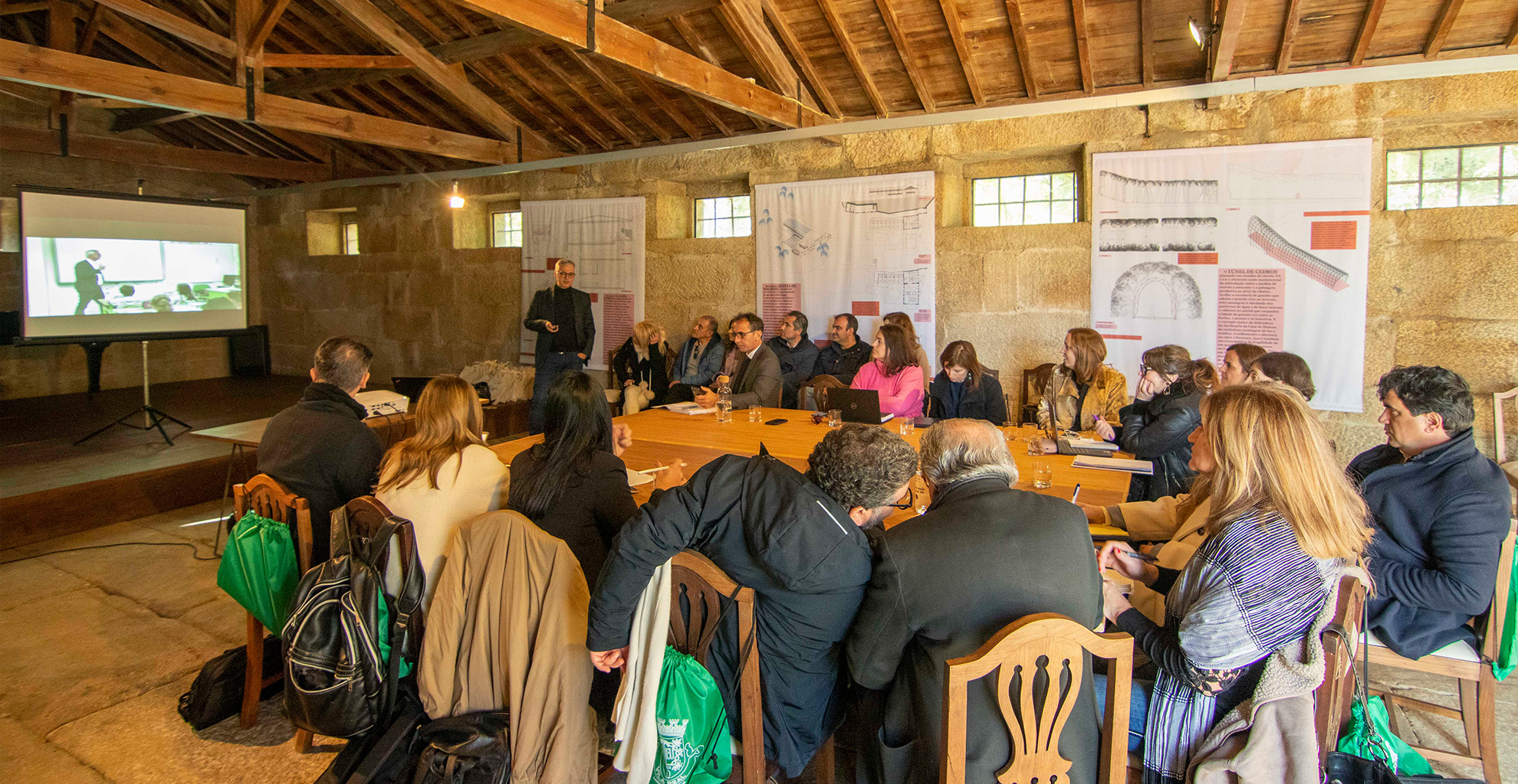 VILA REAL RECEBEU ENCONTRO SOBRE DESCENTRALIZAÇÃO DE COMPETÊNCIAS NA EDUCAÇÃO